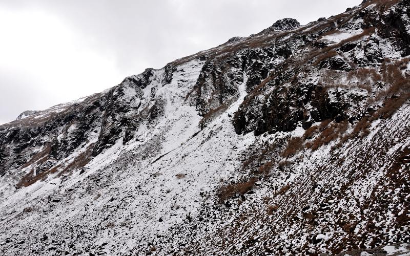 高黎貢雪山。人民網(wǎng)楊麗娜 攝