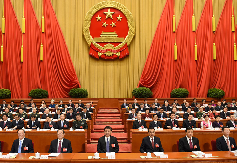 3月5日，第十二屆全國人民代表大會第四次會議在北京人民大會堂開幕。黨和國家領(lǐng)導(dǎo)人習(xí)近平、李克強(qiáng)、俞正聲、劉雲(yún)山、王岐山、張高麗等出席會議。新華社記者李學(xué)仁攝